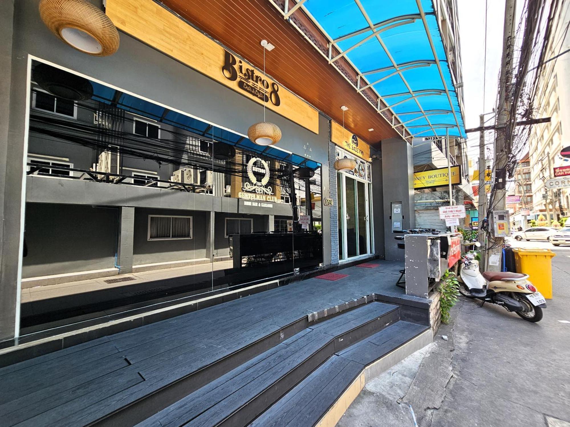 The Base Inn 파타야 외부 사진